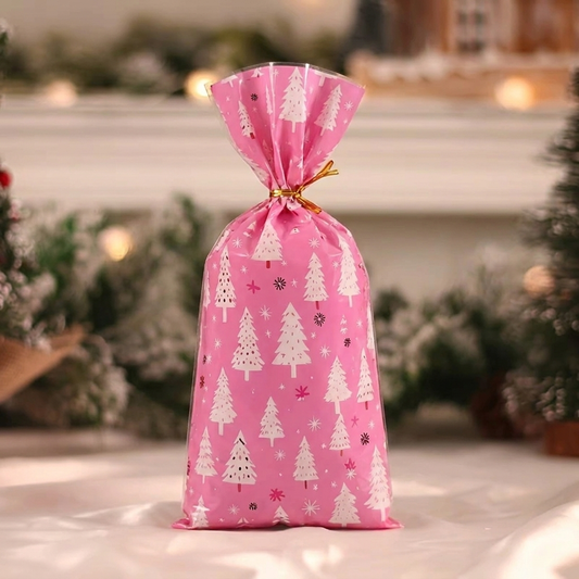 Foliowa torebka świąteczna na prezenty – różowa w choinki, 27 × 12 cm